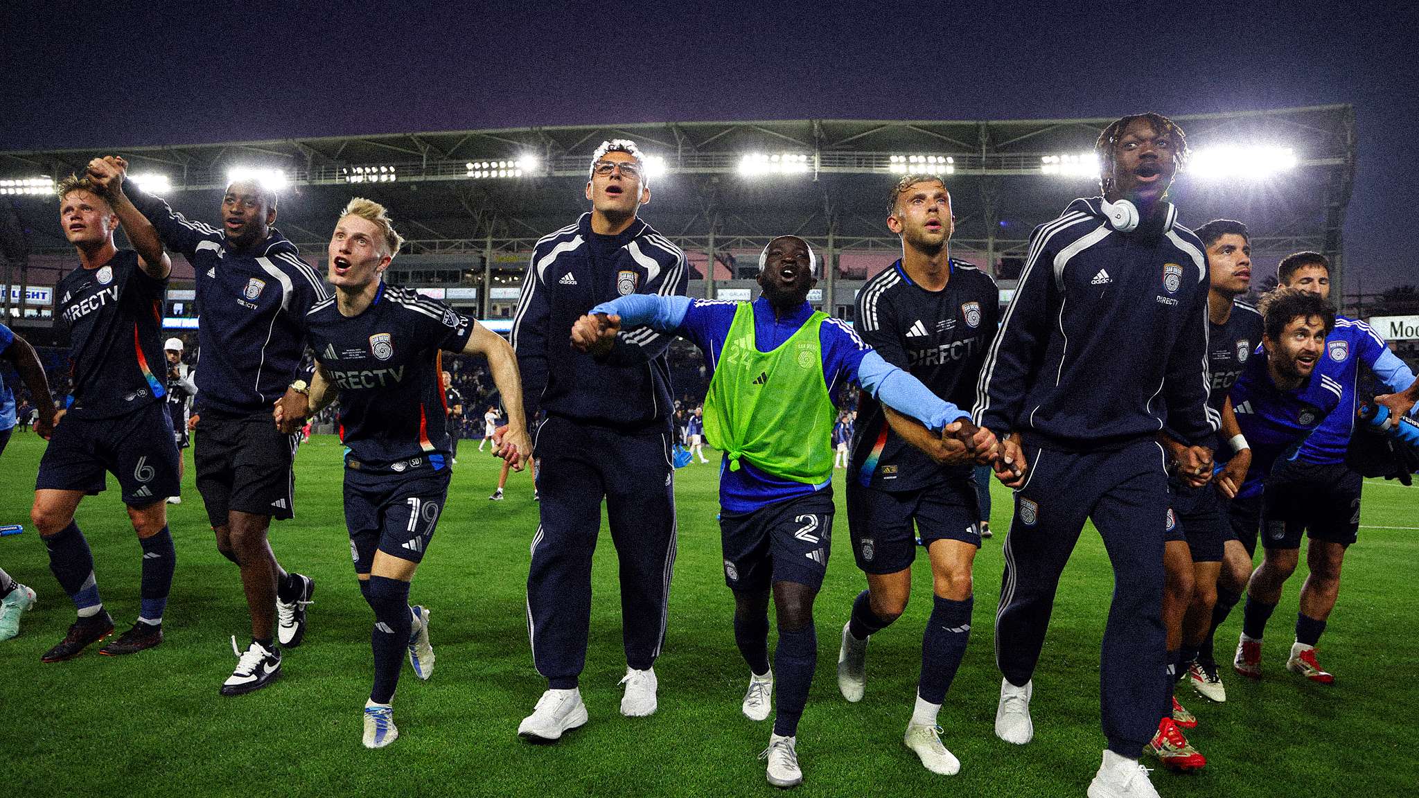 的组织和得 的组织和得